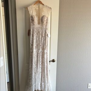 Ivory Lace Overlay Maxi Dress